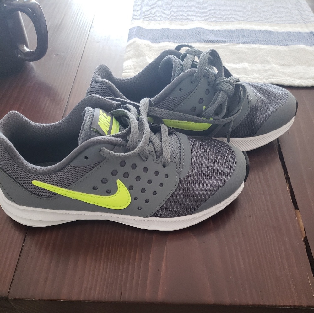 Boys nike shoes